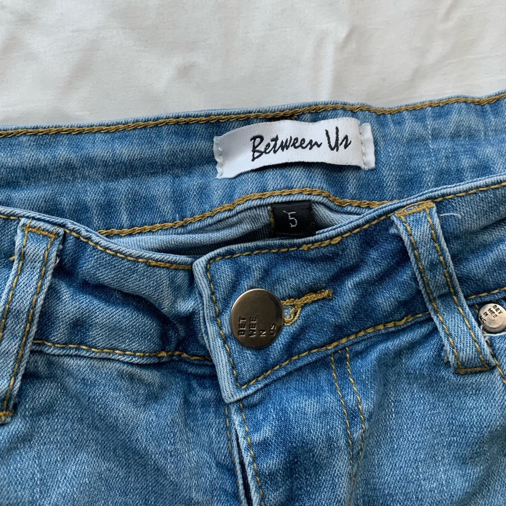 Between Us Blue Ripped Skinny Jeans Size 5